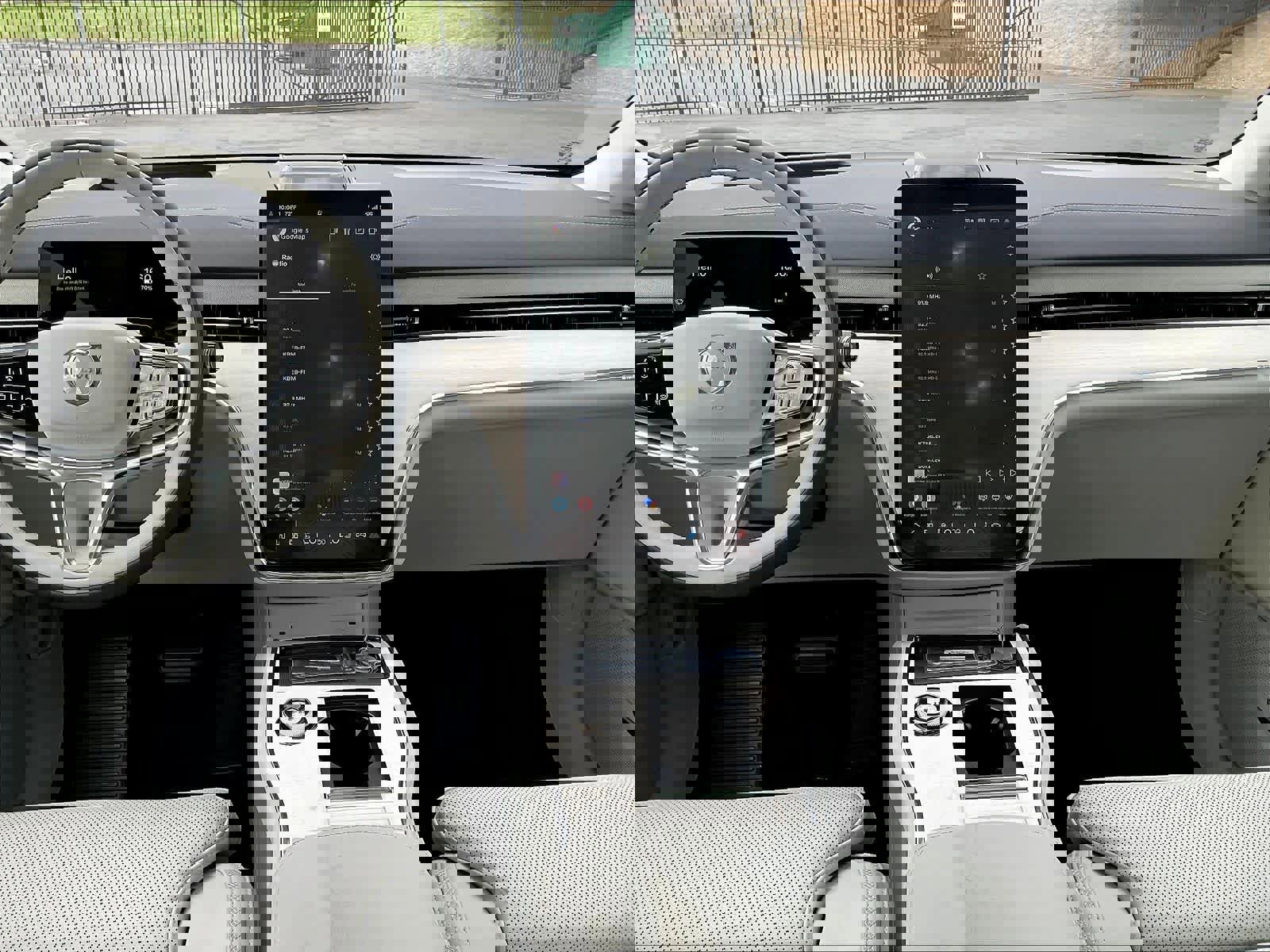 New 2025 Volvo EX90 Ultra image 8