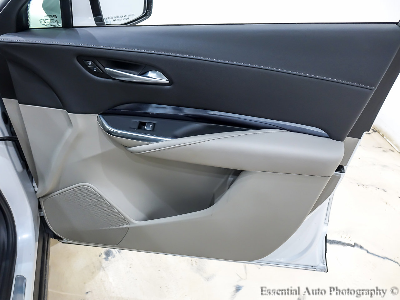 Used 2023 Cadillac XT4 Luxury image 29