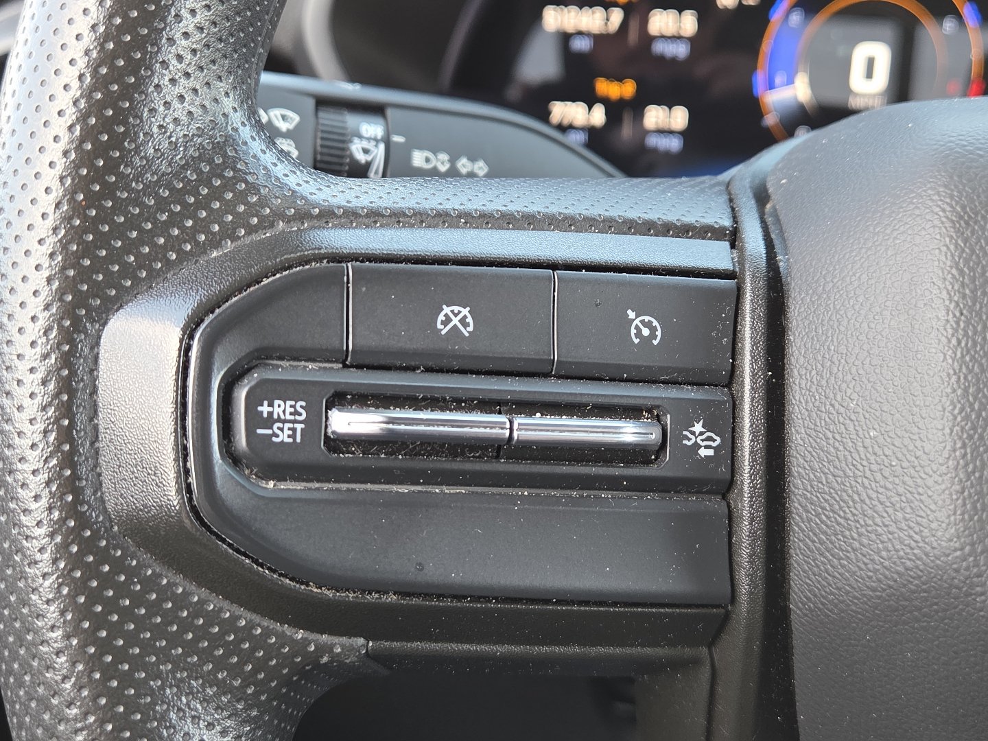 Used 2024 Chevrolet Colorado Trail Boss w/ Advanced Trailering Package AWD/4WD image 31