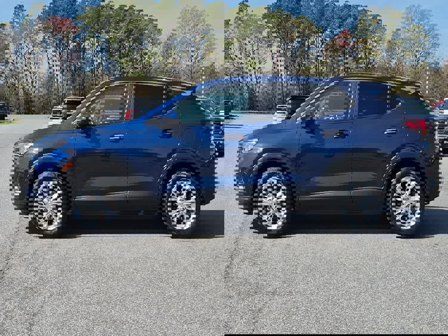 Used 2023 Buick Encore GX Preferred image 7