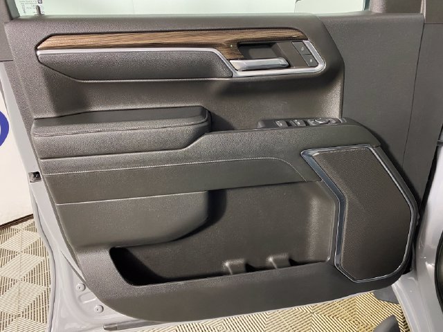 Certified 2024 Chevrolet Silverado 1500 RST AWD/4WD image 11