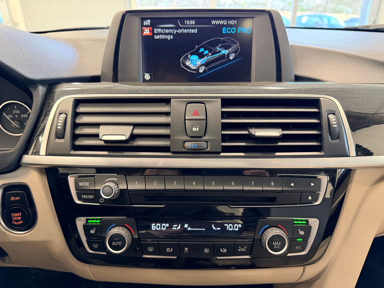 Used 2016 BMW 320i Sedan image 40