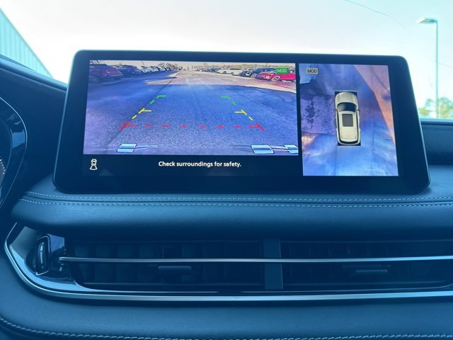 Used 2023 INFINITI QX60 Sensory w/ Cargo Package image 18