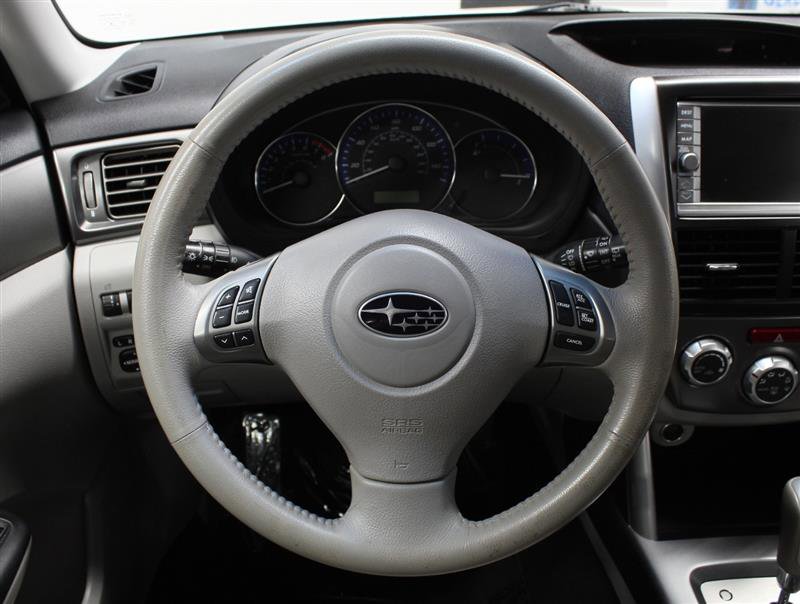 Used 2011 Subaru Forester 2.5X Limited AWD/4WD image 14