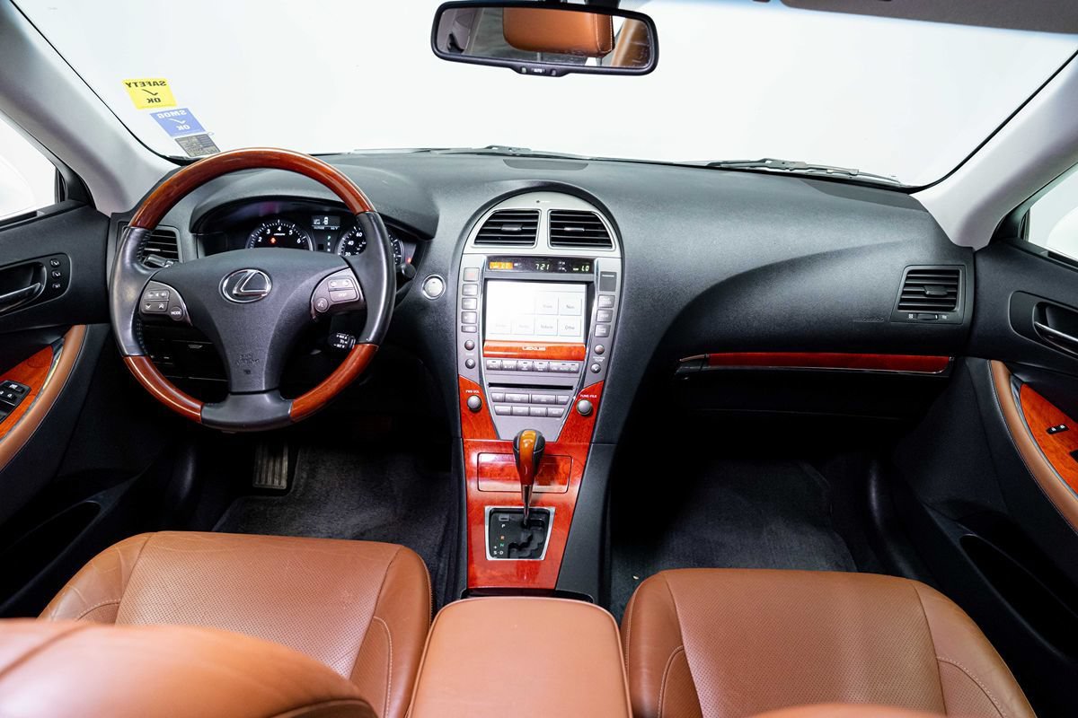 Used 2012 Lexus ES 350 w/ Touring Special Edition FWD image 24