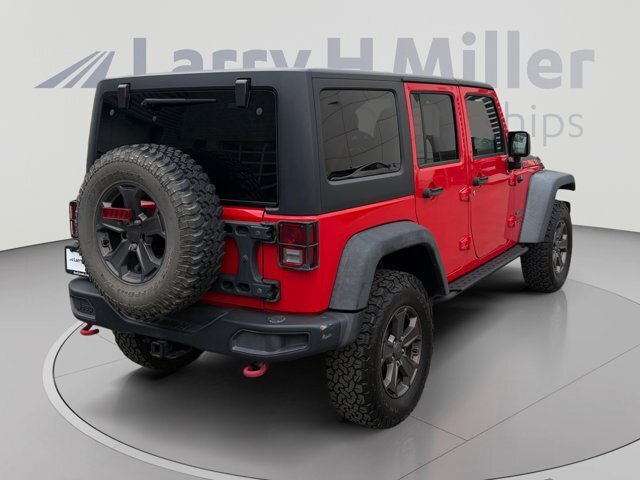Used 2017 Jeep Wrangler Unlimited Rubicon AWD/4WD image 4