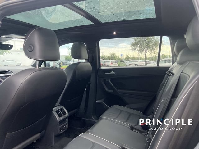 Used 2021 Volkswagen Tiguan SEL Premium R-Line AWD/4WD image 28