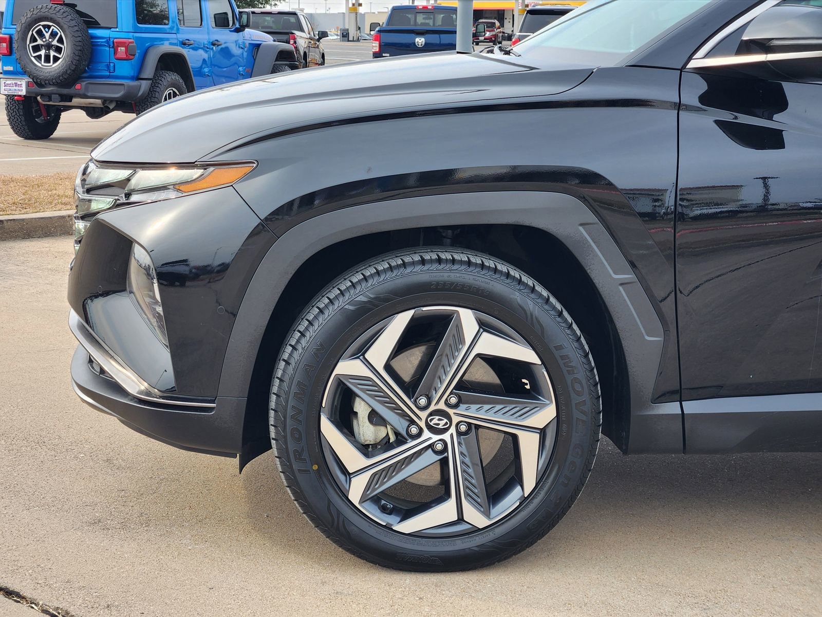 Used 2022 Hyundai Tucson Limited image 10