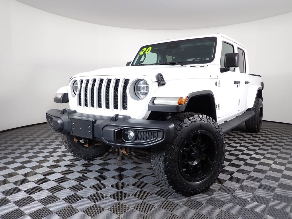 Used 2020 Jeep Gladiator Overland w/ Dual Top Group AWD/4WD image 2