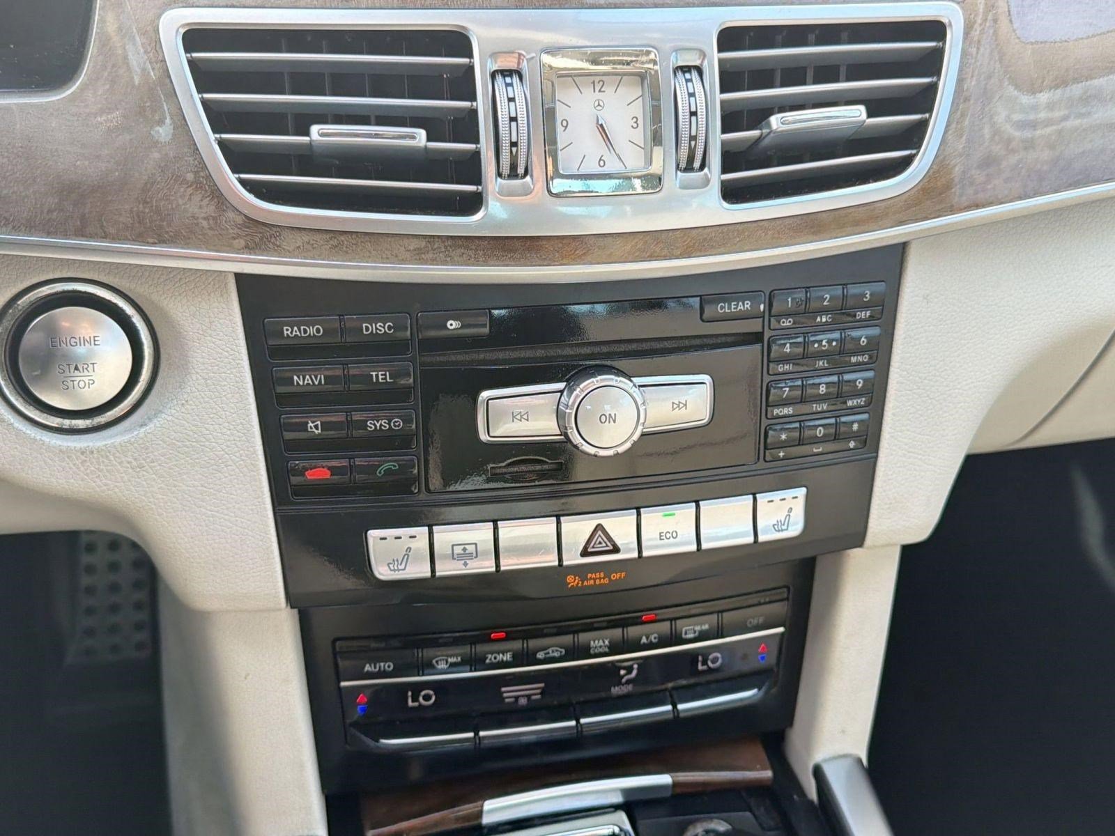 Used 2014 Mercedes-Benz E 350 Sedan image 25