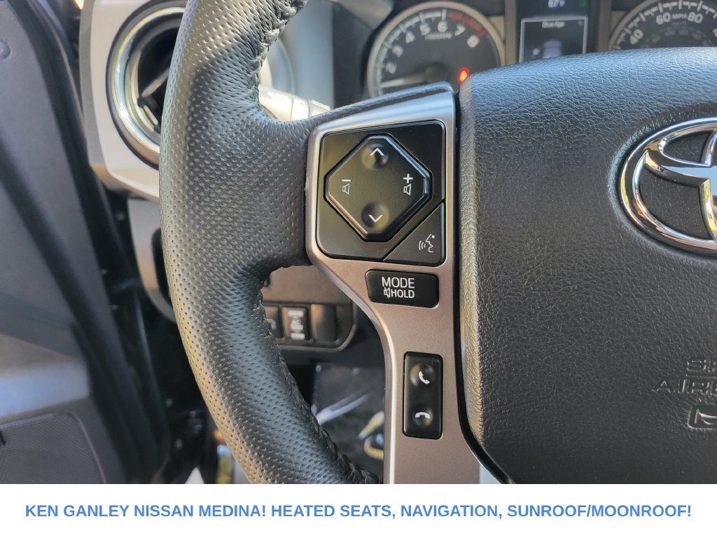 Used 2023 Toyota Tacoma Limited AWD/4WD image 31