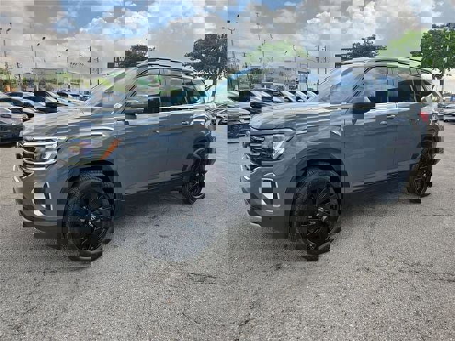 New 2026 Volkswagen Atlas SE image 8