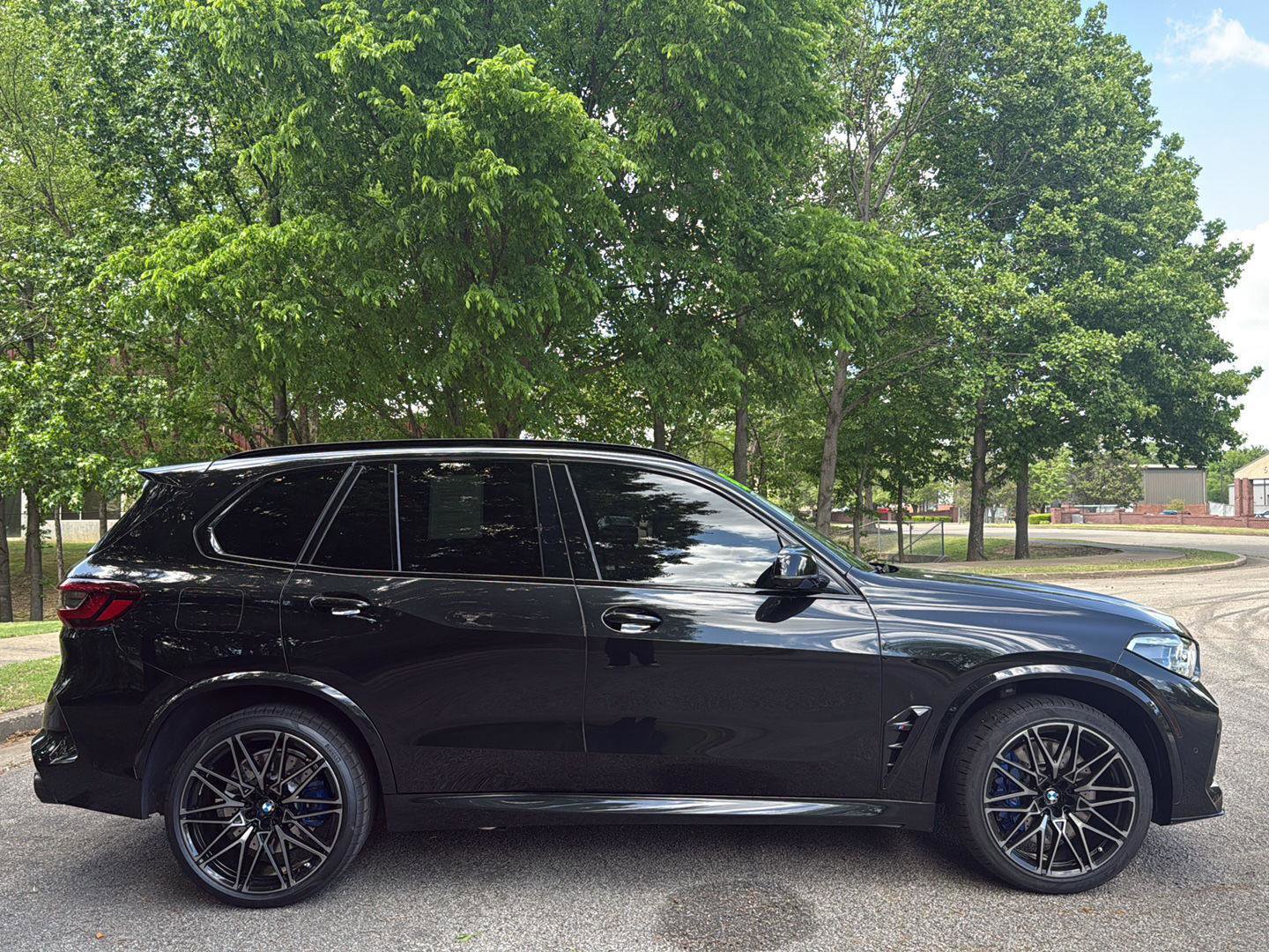 Used 2020 BMW X5 M Competition AWD/4WD image 6