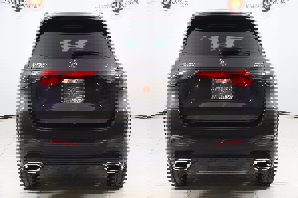 Used 2025 Mercedes-Benz GLC 300 4MATIC SUV image 53