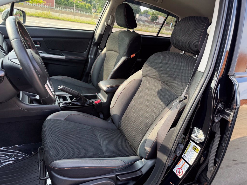 Used 2016 Subaru Crosstrek 2.0i Premium AWD/4WD image 23