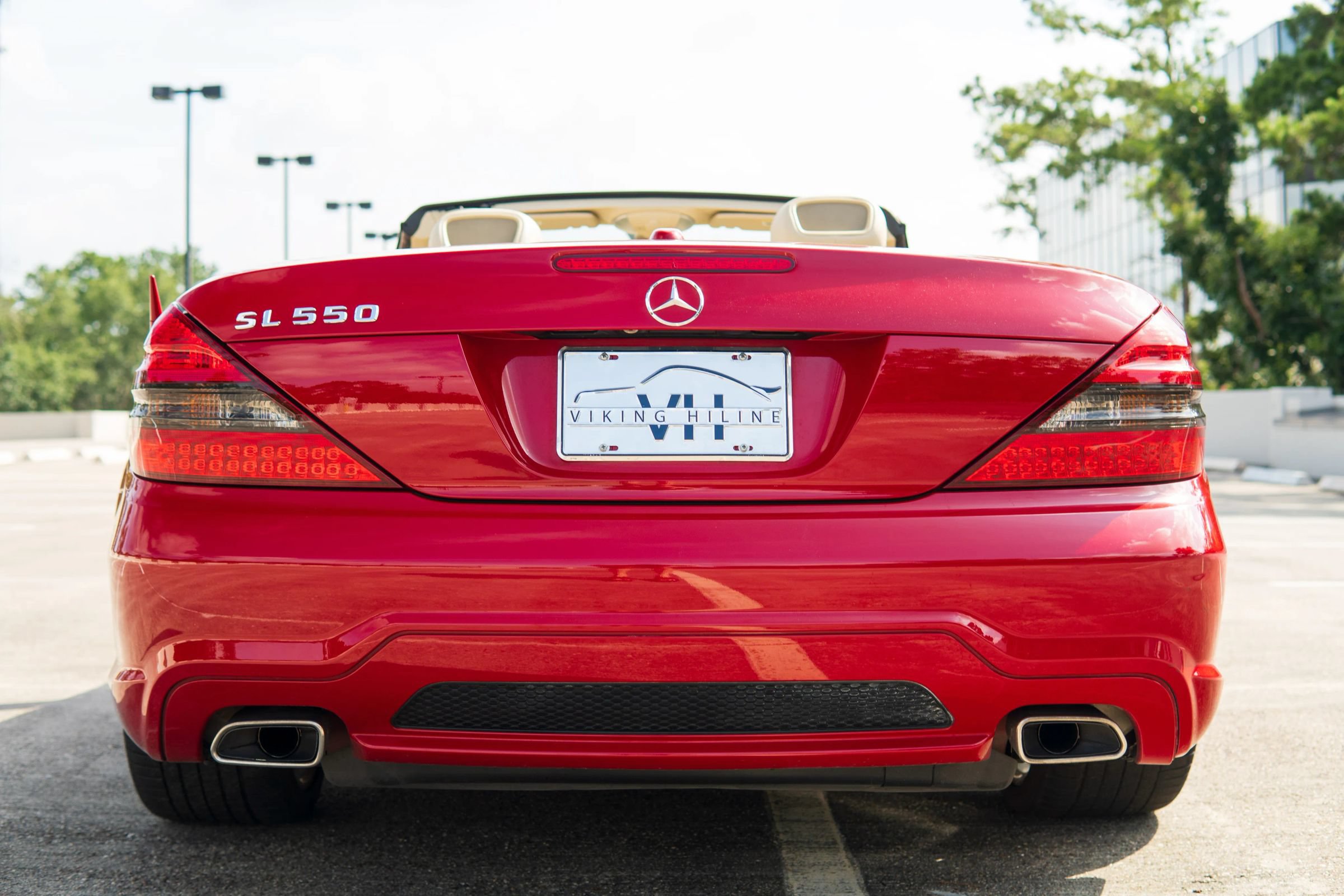 Used 2011 Mercedes-Benz SL 550 image 29
