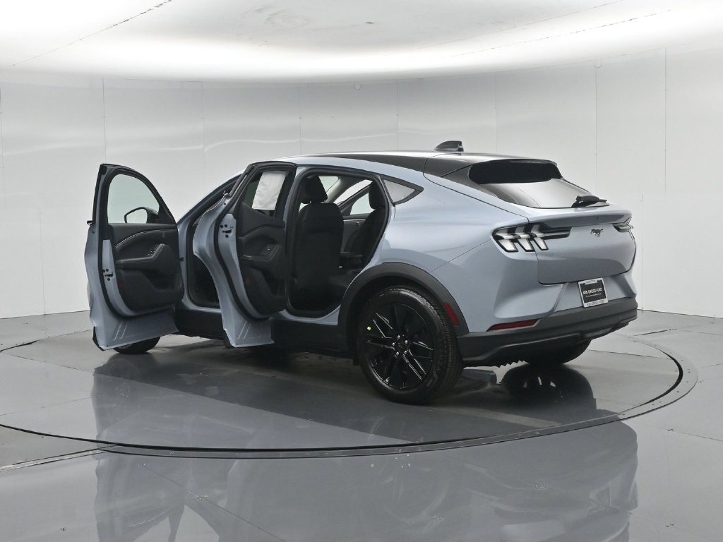 New 2026 Ford Mustang Mach-E Select RWD image 32