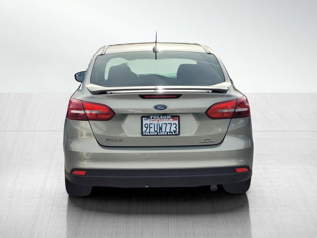 Used 2015 Ford Focus SE w/ Equipment Group 201A image 5