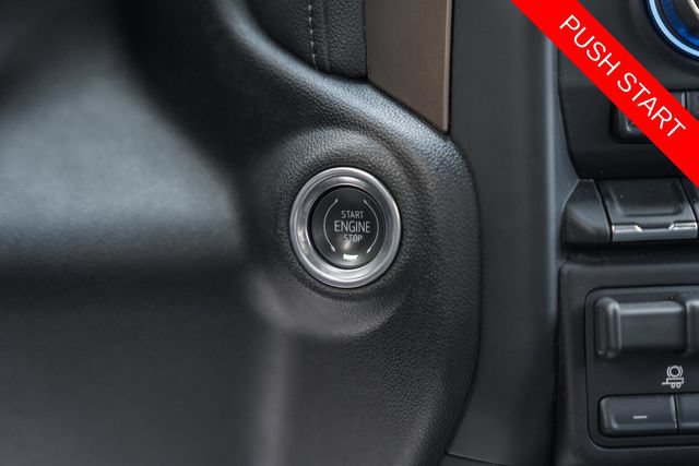 Used 2020 Chevrolet Silverado 1500 High Country AWD/4WD image 15