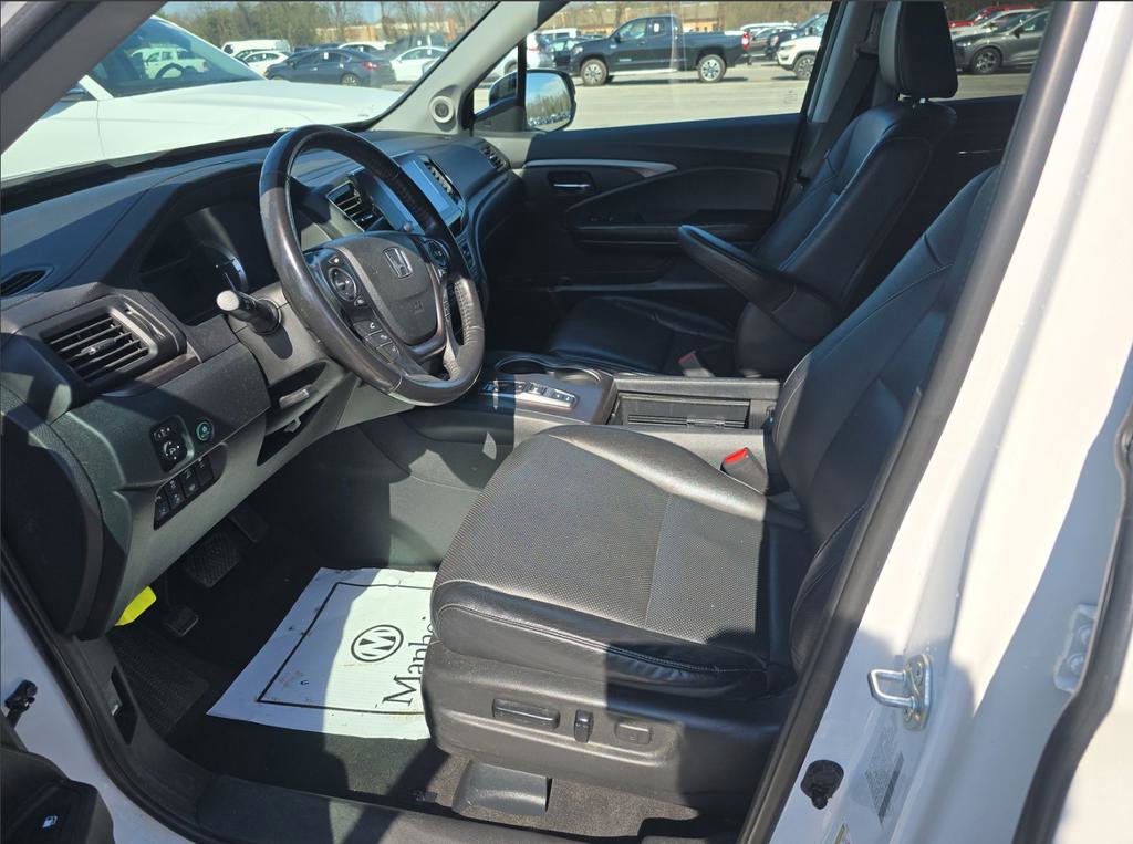Used 2023 Honda Ridgeline RTL-E image 10