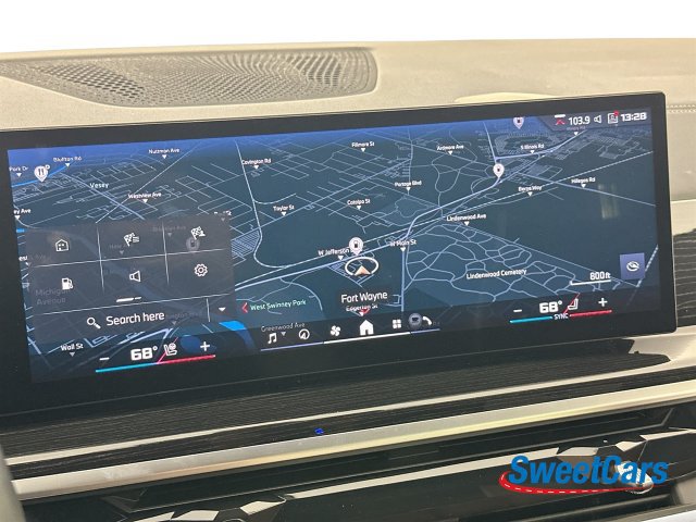 Used 2025 BMW X7 M60i AWD/4WD image 27