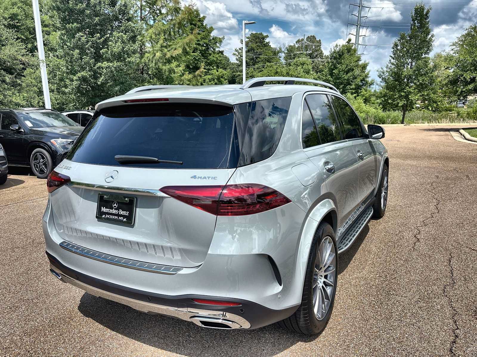New 2026 Mercedes-Benz GLE 350 4MATIC image 8