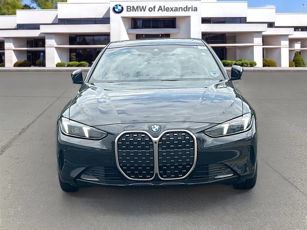 Used 2026 BMW 430i Coupe w/ Parking Assistance Package RWD image 2