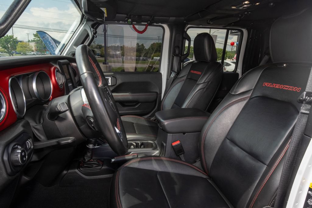 Used 2023 Jeep Gladiator Rubicon w/ Cold Weather Group AWD/4WD image 13