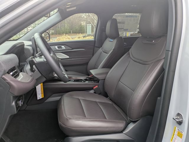 New 2026 Ford Explorer Platinum RWD image 19