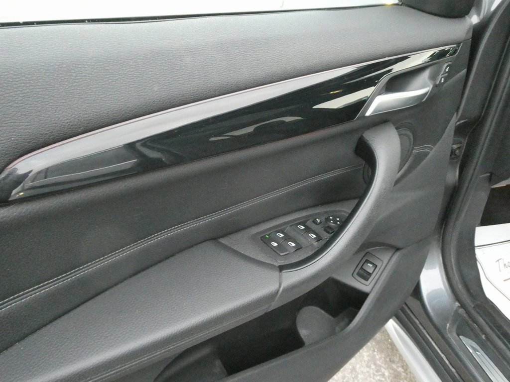 Used 2018 BMW X1 xDrive28i image 25