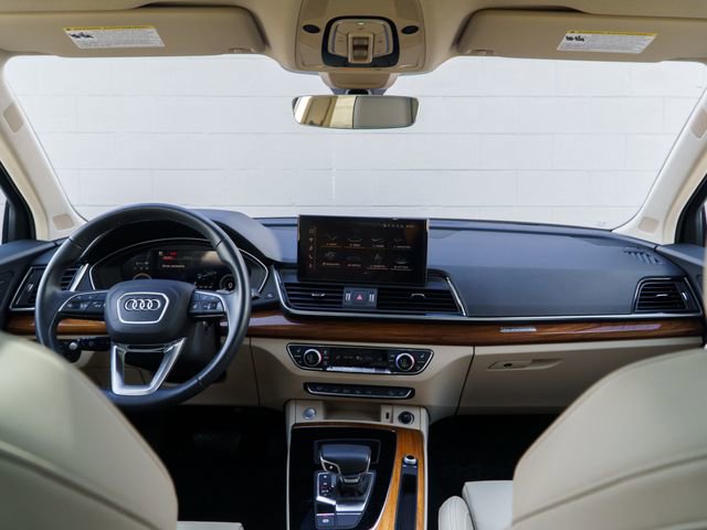 Used 2023 Audi Q5 e Prestige w/ Prestige Package AWD/4WD image 21