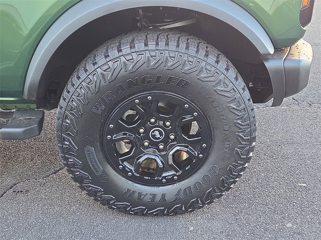 Used 2023 Ford Bronco Wildtrak image 8