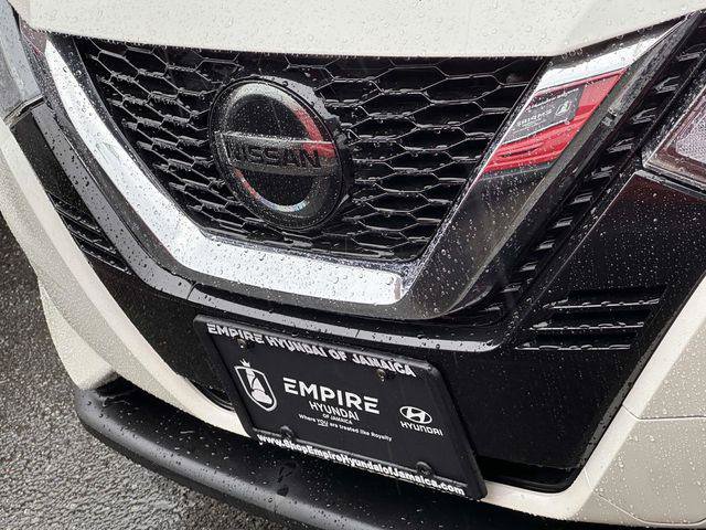 Used 2022 Nissan Rogue Sport SV w/ Technology Package AWD/4WD image 6
