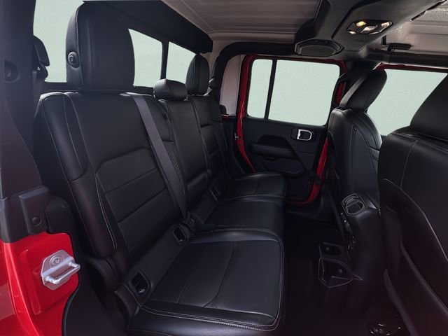 Used 2020 Jeep Gladiator Overland image 16