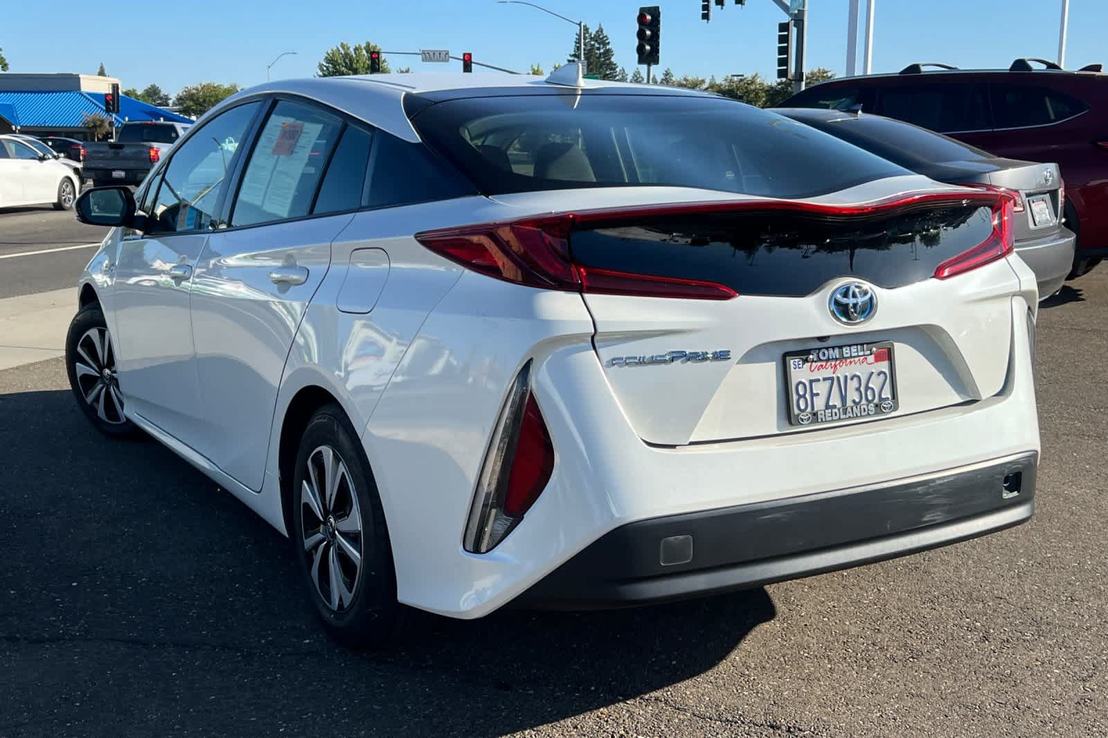 Used 2018 Toyota Prius Prime Plus w/ Carpet Mat Package FWD image 4
