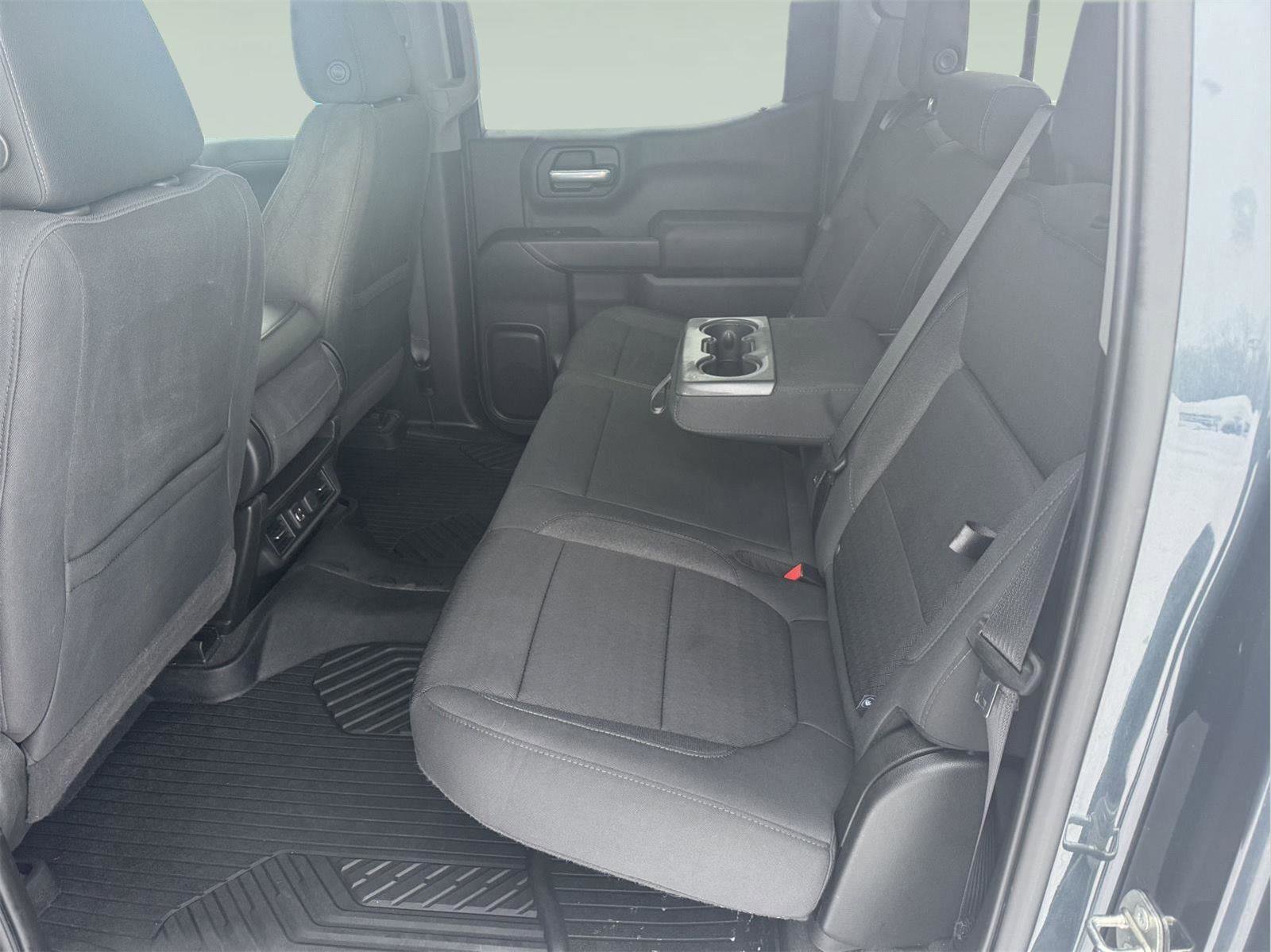 Used 2020 Chevrolet Silverado 1500 LT w/ All-Star Edition image 13