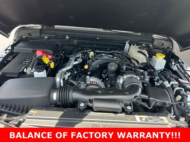Used 2023 Jeep Gladiator Sport AWD/4WD image 12