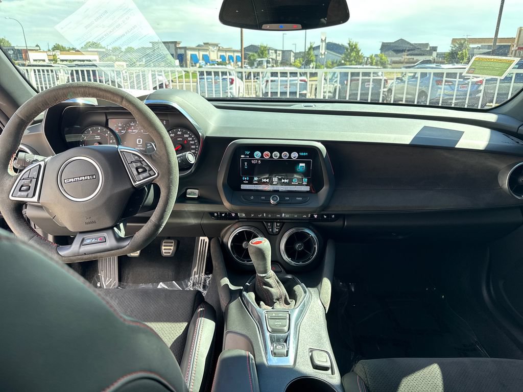 Used 2018 Chevrolet Camaro ZL1 RWD image 12