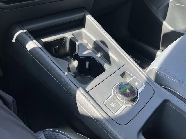 New 2026 Volkswagen Tiguan SE image 22