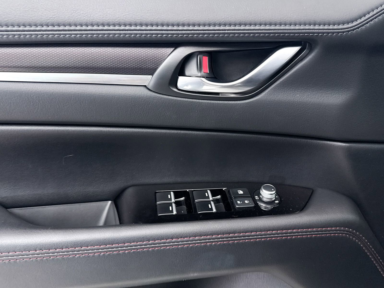 Used 2025 MAZDA CX-5 2.5 Turbo w/ Premium Package image 31