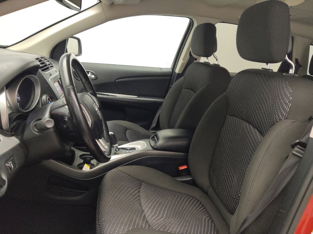Used 2020 Dodge Journey SE w/ SE Popular Equipment Group image 17