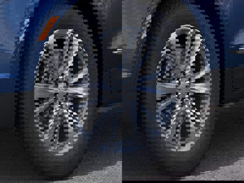 New 2025 Cadillac XT5 Premium Luxury w/ LPO, Floor Liner Package image 9