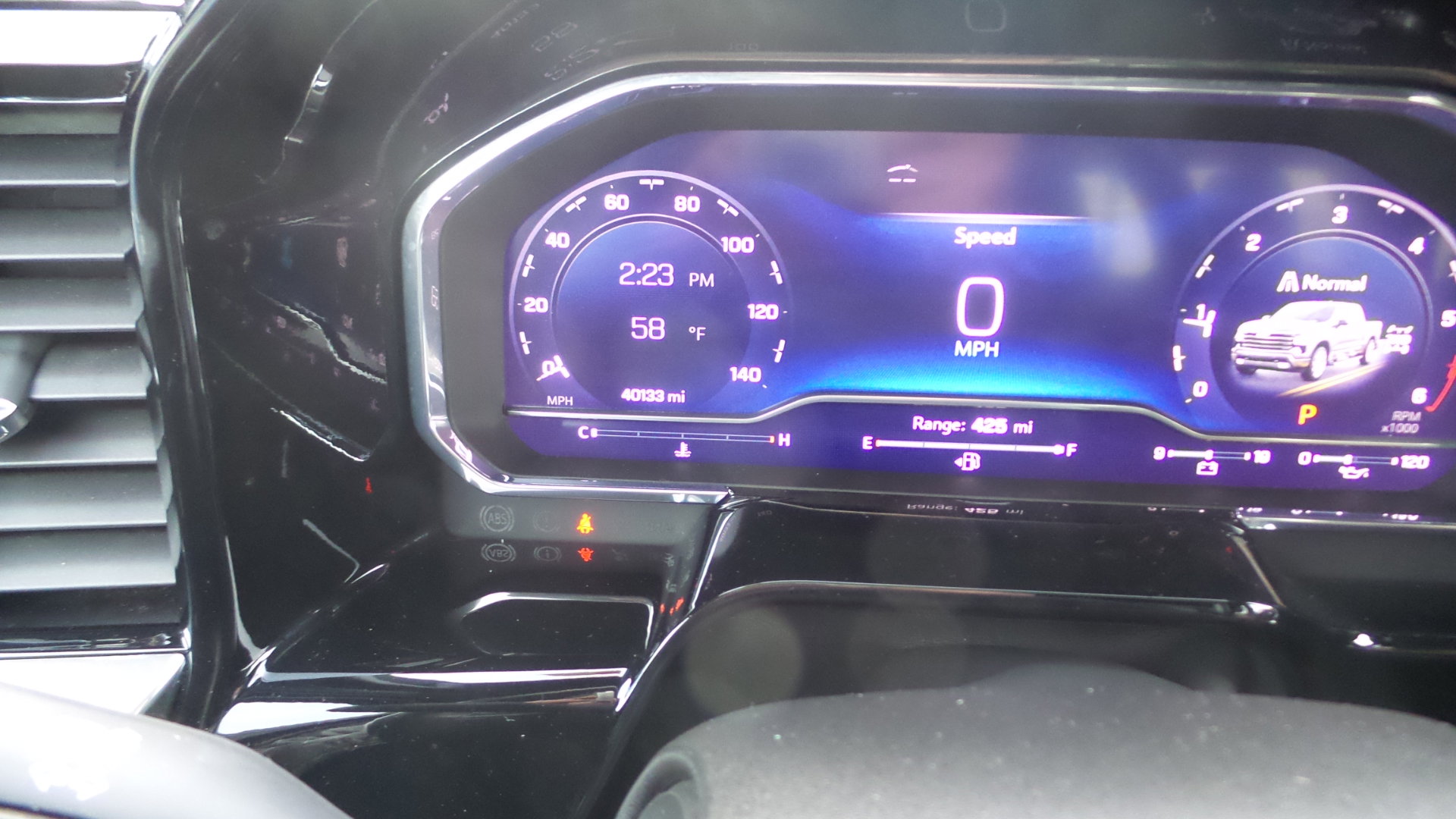 Used 2024 Chevrolet Silverado 1500 High Country w/ Technology Package image 16