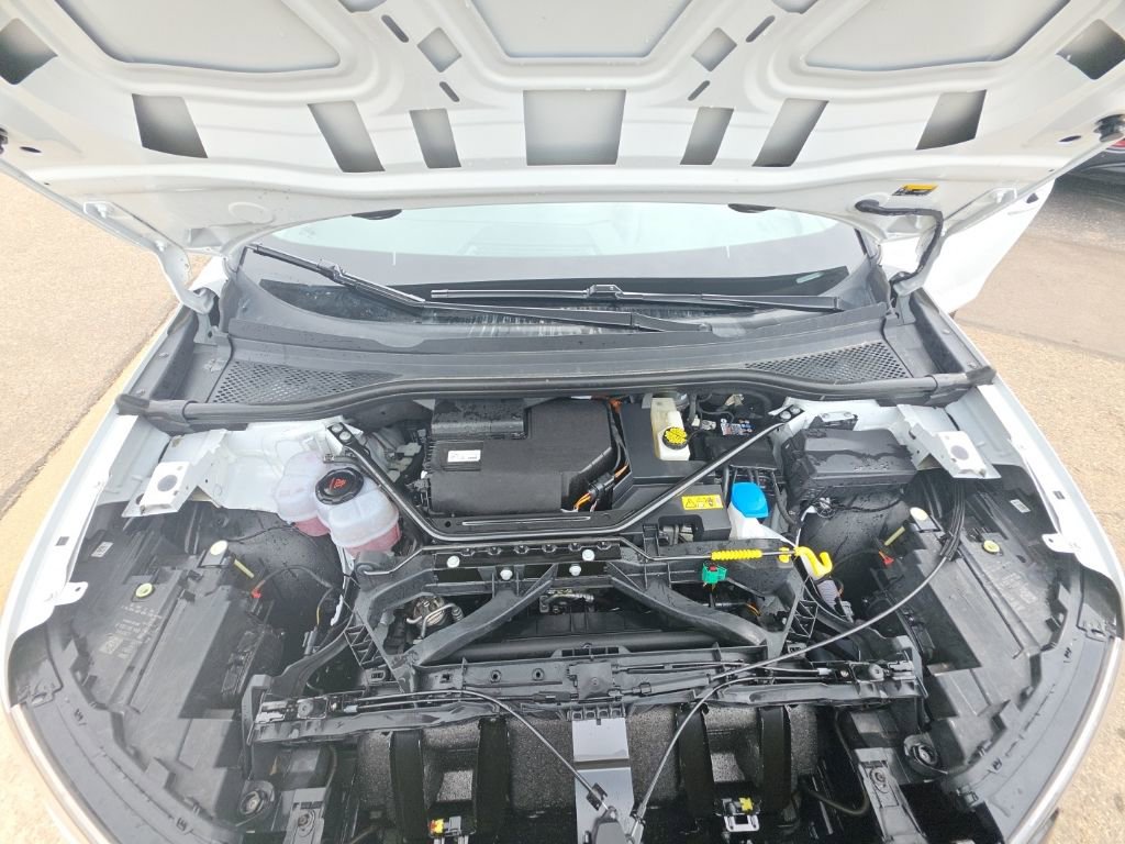 Used 2022 Audi Q4 e-tron Premium Plus w/ Premium Plus image 24