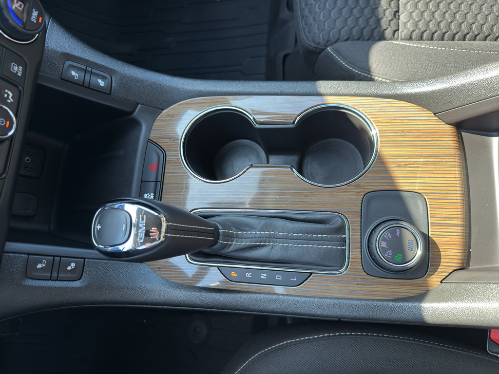 Used 2019 GMC Acadia SLE image 22