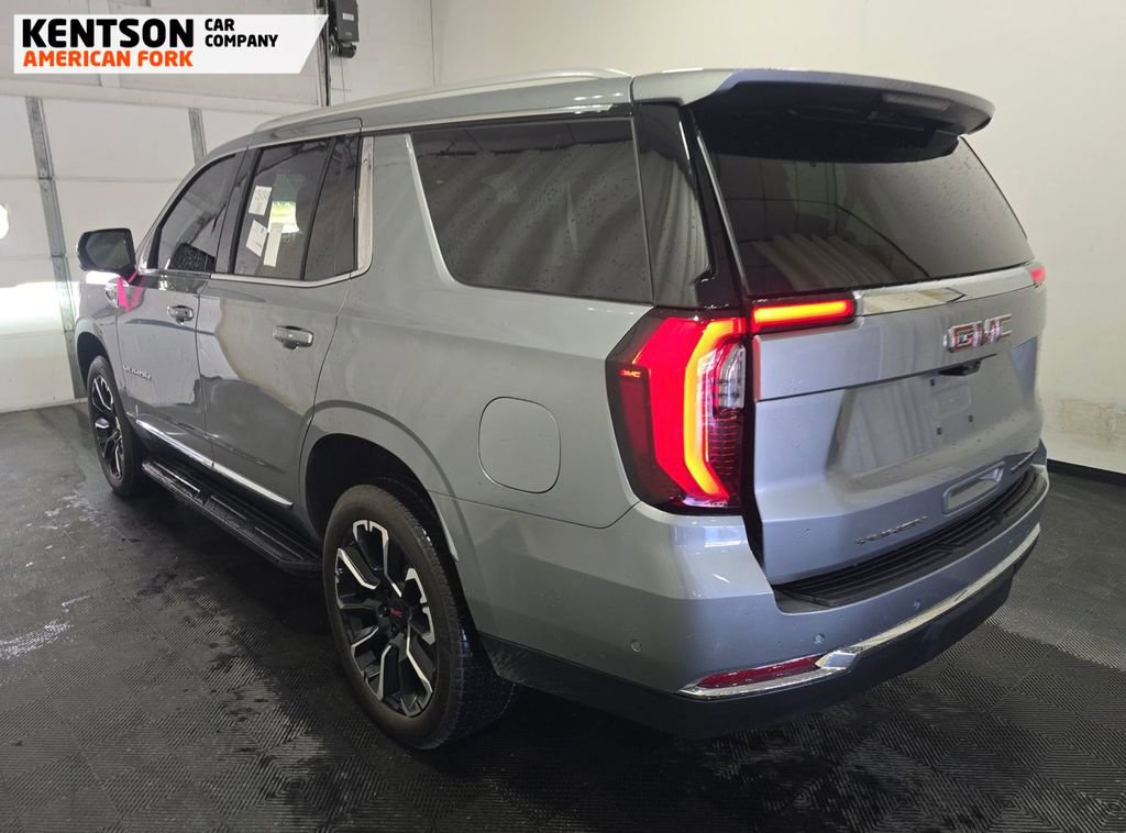 Used 2025 GMC Yukon Elevation w/ Elevation Premium Package AWD/4WD image 5