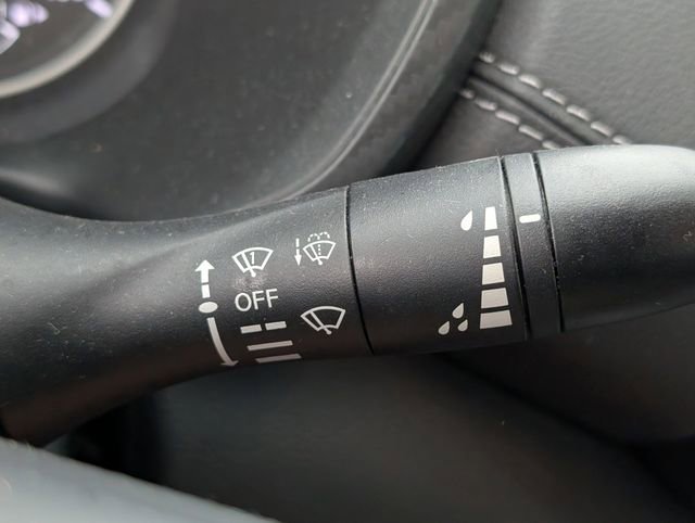 Used 2024 Nissan Sentra SV FWD image 24