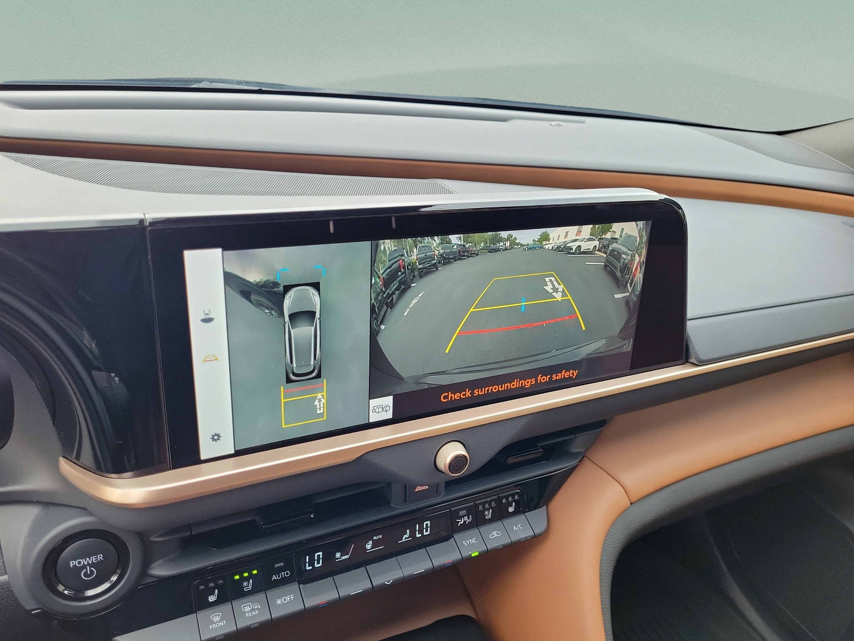 Certified 2025 Toyota Crown Signia w/ Advanced Technology Package AWD/4WD image 26