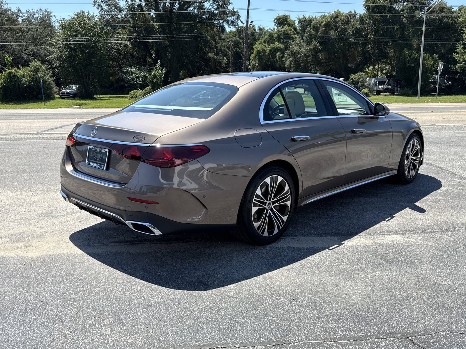 Used 2026 Mercedes-Benz E 350 Sedan image 5