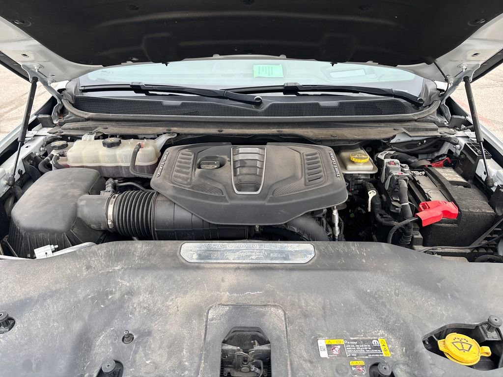 Used 2023 Jeep Grand Wagoneer L 4WD image 26